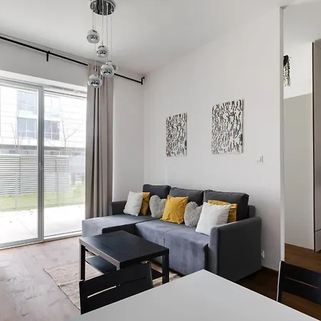 Apartament Towarowa Center